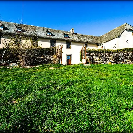 Hidden Gem Ecologic Gite In Aubrac Apartamento Saint-Chély-dʼAubrac